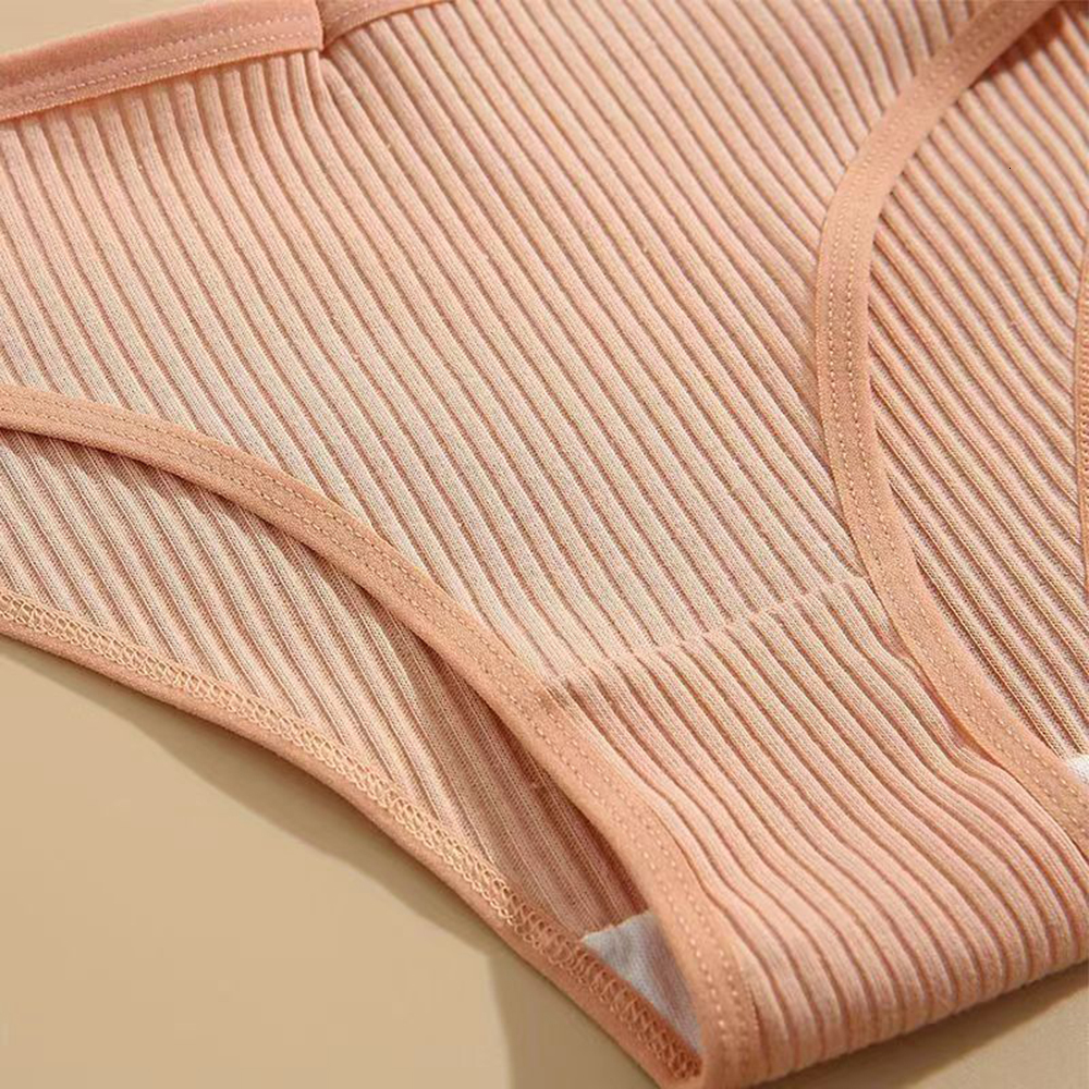 2025 New designer pieces trend set cotton women s underwear high quality sexy underwear low waist seamless sports underwear underwear wholesale