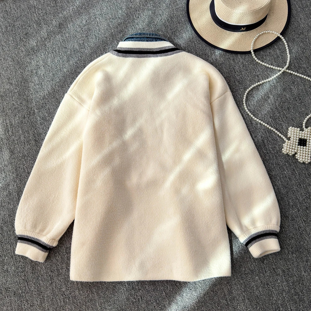 Denim Knitted Splicing Coat Warm Short and Fat Open Knitted Sweater Top Womens Spring and Autumn Knitted Clothing 241022