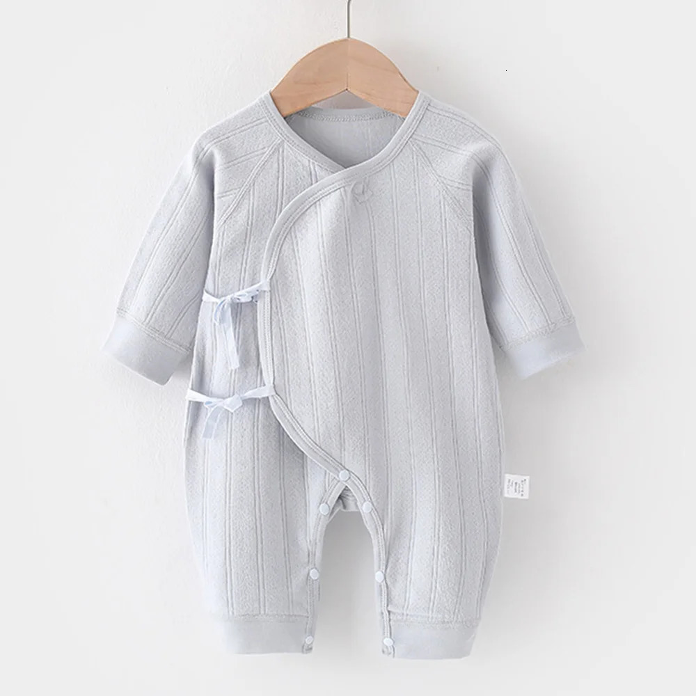 born Onesie solid color spring and autumn unisex long sleeved baby boy and girl jumpsuit 0-3 months hospital clothing 241022