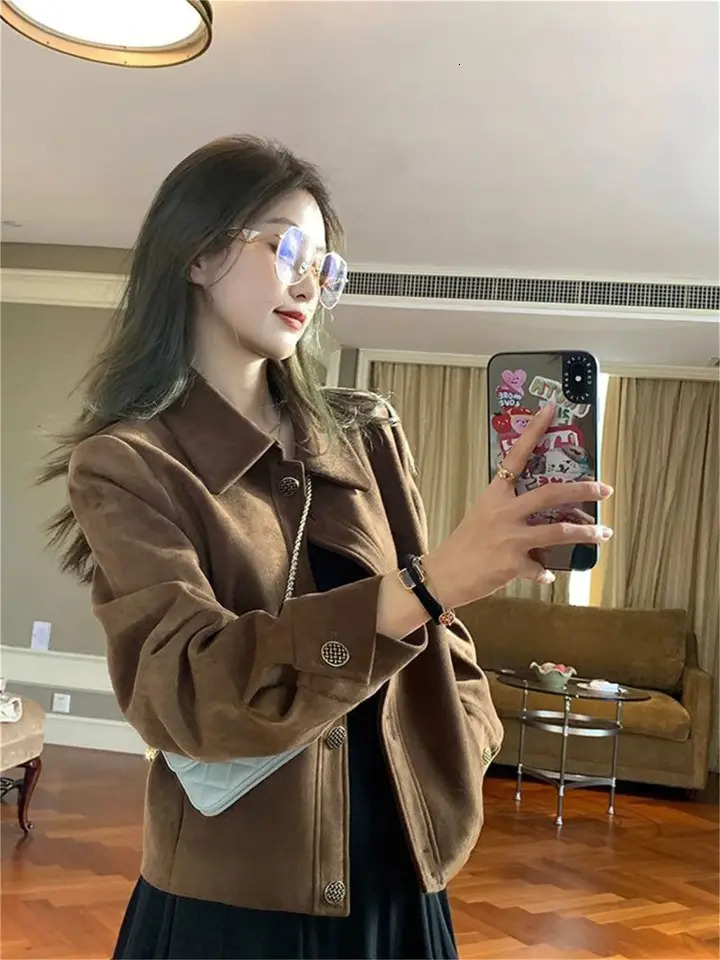 Korean fashion autumn womens top jacket retro curry suede lapel long sleeved single chest short jacket 241023
