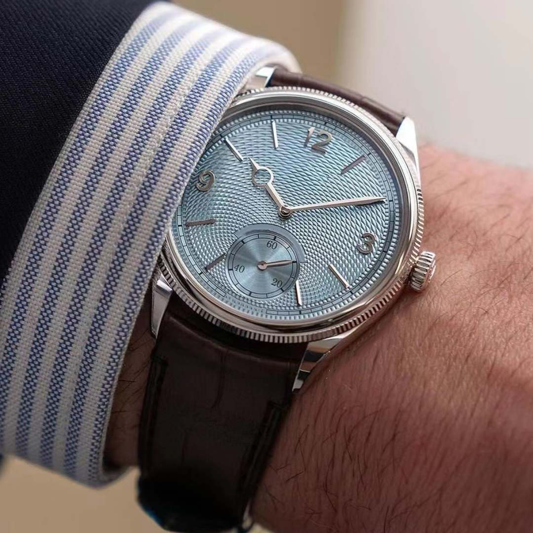 2024 New Constant Motion 1908 automatic mechanical waterproof with diameter of 39mm transparent case bottom cover High quality business watch