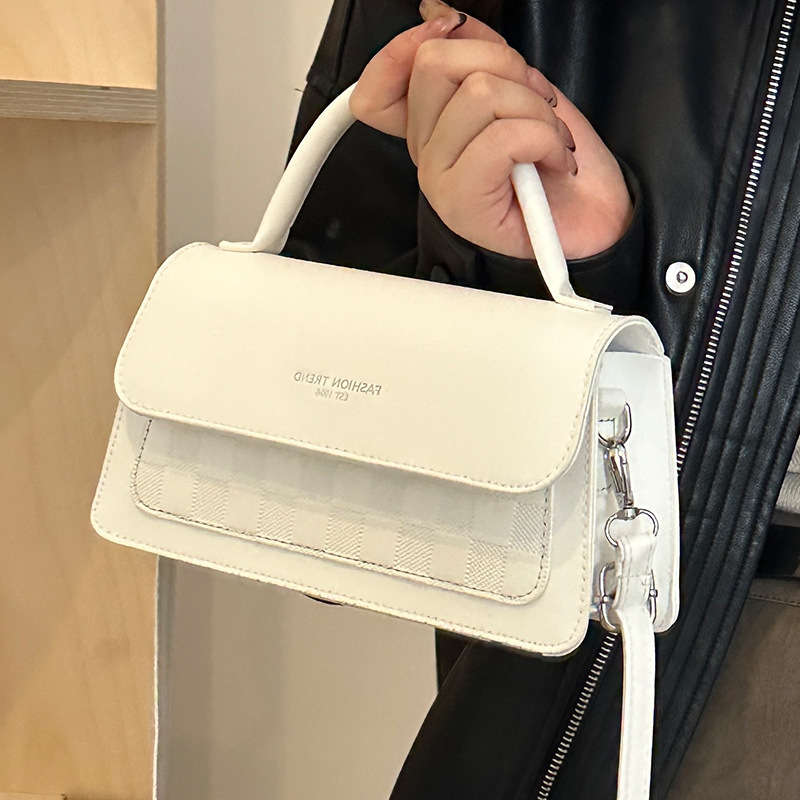 Luxury Bag 2025 Bags Designer Women Free Fashionable And Versatile Crossbody Bag For Women, Simple Single Shoulder Carrying