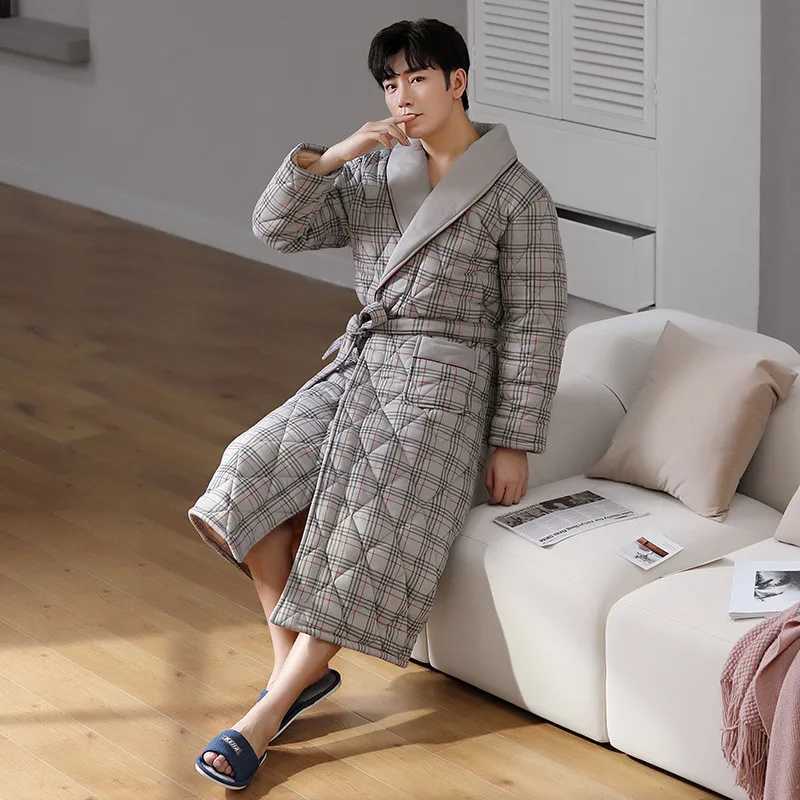 Winter Warm Bathrobe Mens Thick Bathrobe Japan South Korea Pure Cotton Bathrobe Striped Checkered Evening Dress W241023