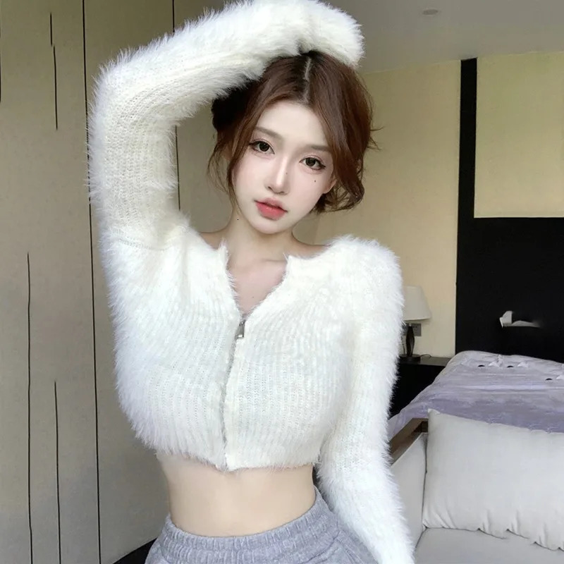 Women Autumn Temperament Knitted Cardigan Top Mink Short Style Gentleness Sweater Coat Solid Color Zipper n Plush 241010