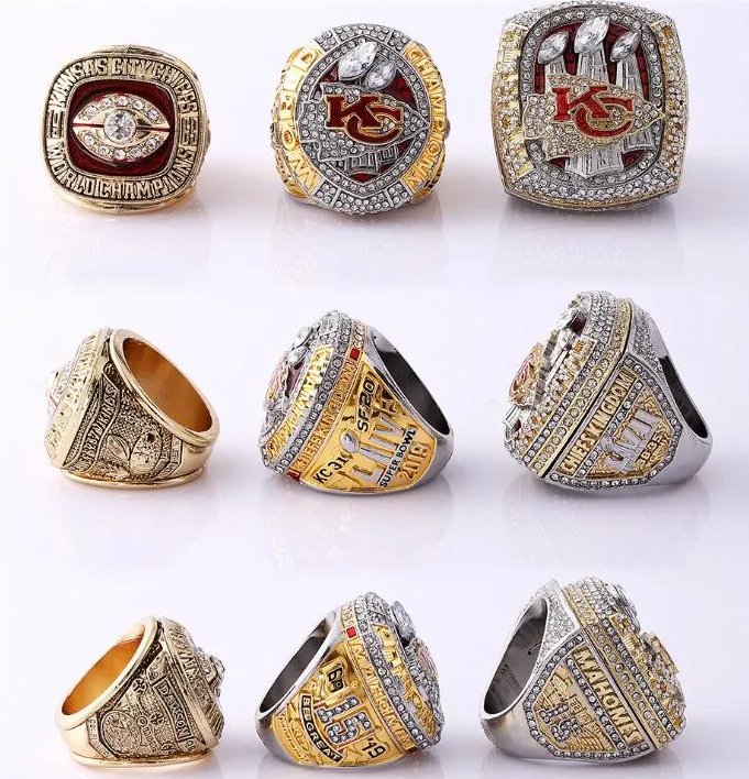 4pcs Chiefs American Football Team Champions Championship Ring with Wooden Display Box 2019 2022 Sport Souvenir Men Women Fan Gift 2024 R250425
