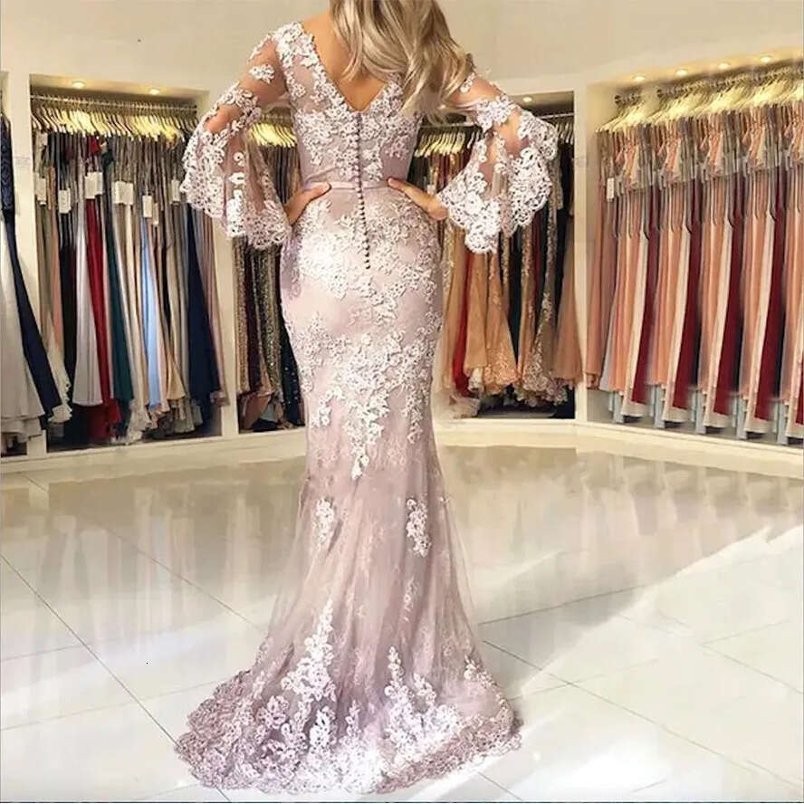 Lace Elegant Mother Mermaid Of The Bride Dresses V Neck Long Sleeves Wedding Guest Dress Or Length Appliqued Evening Gowns Bc18789
