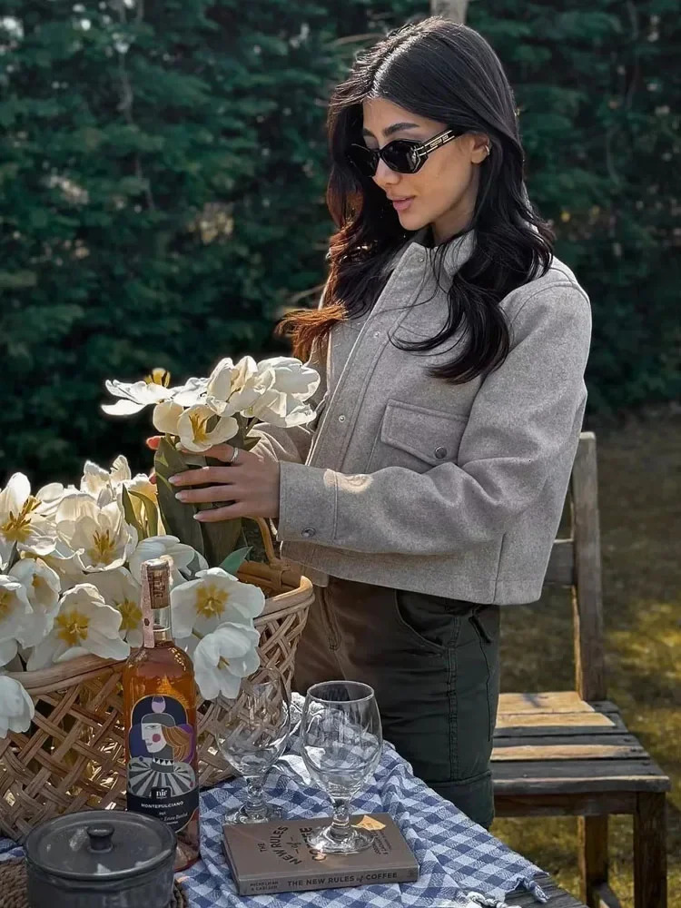 TRAF cut bomber jacket womens jacket pilot jacket wool and blend jacket autumn and winter tweed jacket 241023