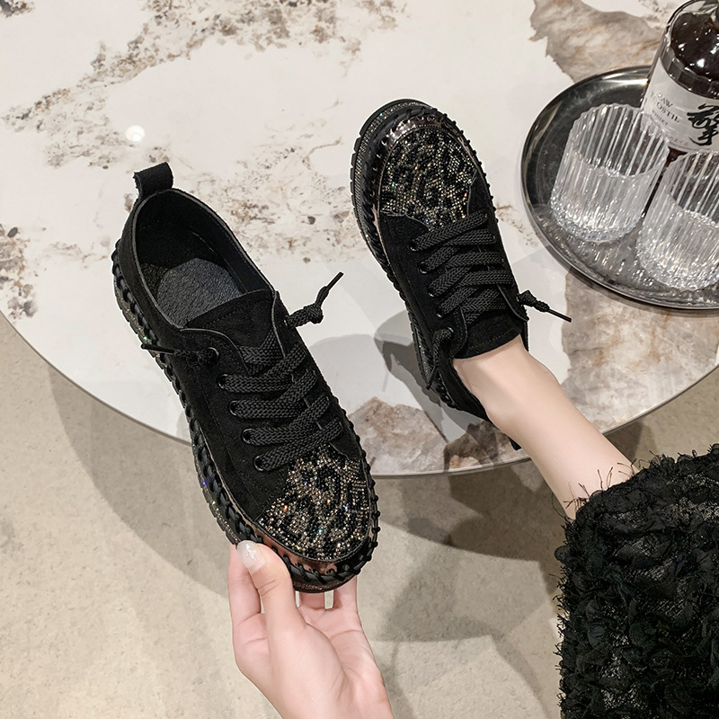 Korean version new rhinestone thick soled lazy shoes for women 2024 autumn student casual single shoes versatile shallow mouth loafers