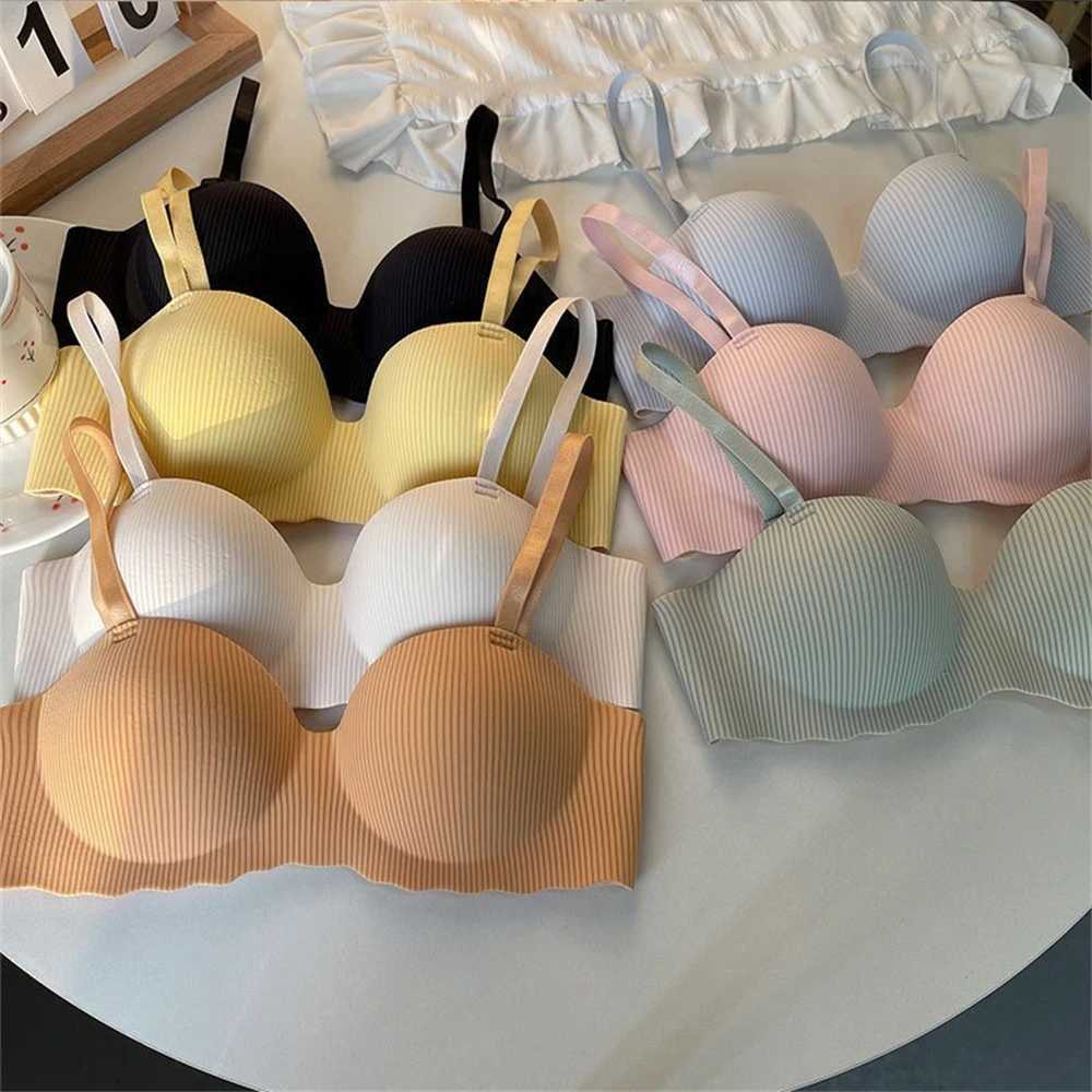 Seamless Bras For Women Soft 1/2 Cup Underwear Push Up Bra Bralette Comfort Invisible Brassiere Nonwire Simple Sexy LingerieX2410