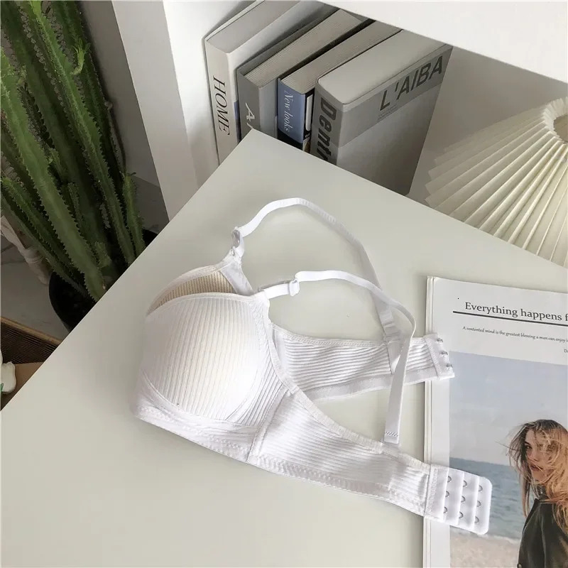 2025 New Designer Women s Stitching Cotton Underwear fashion Summer Thin AB Cup Bra Wireless Comfort V Push Up Gerie