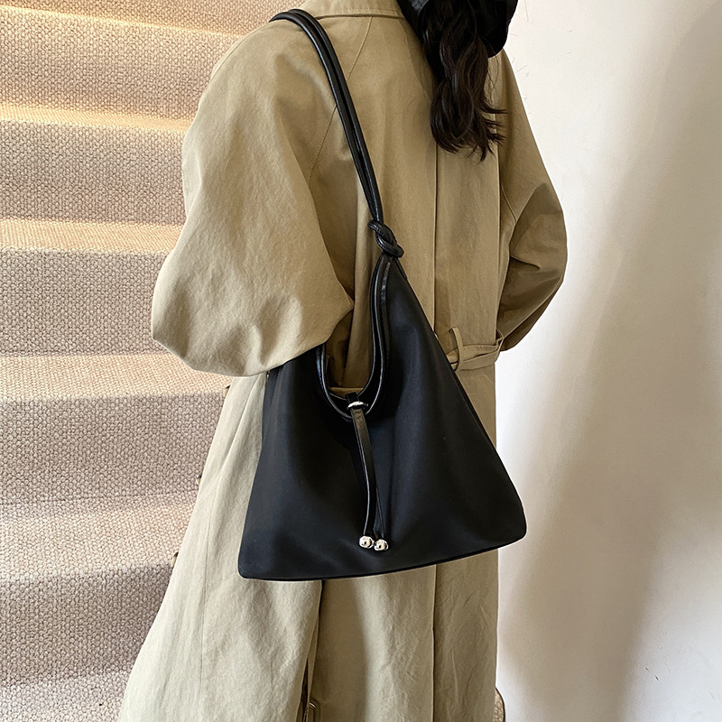 DHXJ Large Capacity Armpit Commuting for Women 2024 New Trend Fashion Niche Design Shoulder Tote Bag 20241023