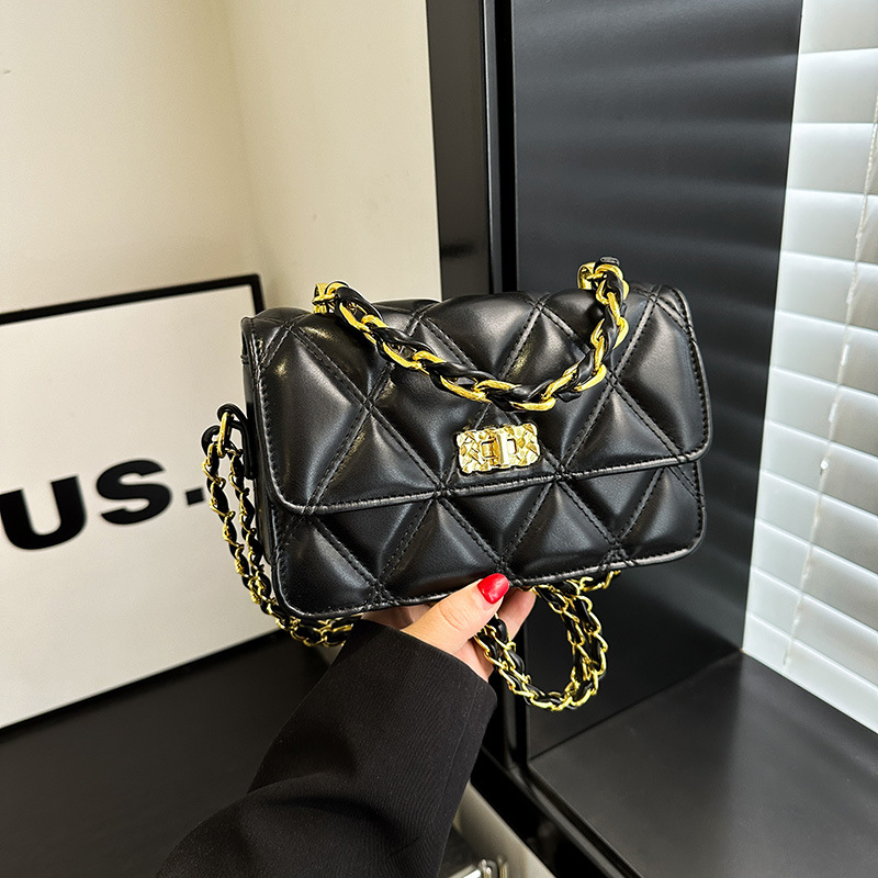 2025 Designer free 3 2024 designer shipping new g grid chain lock casual shoulder crossbody bag