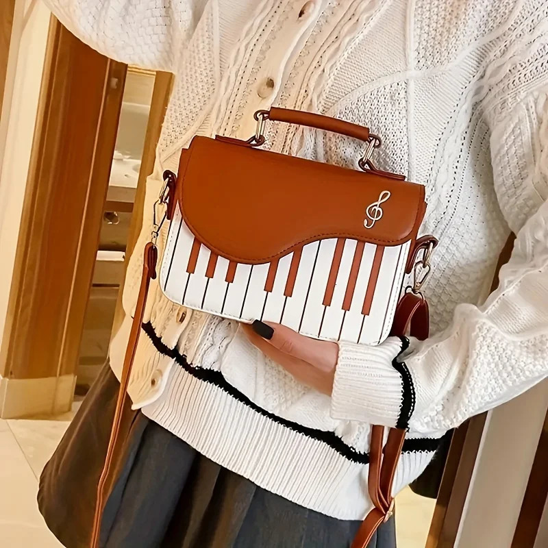Mini piano shaped novel bag cute cartoon horizontal bag womens fashionable handbag shoulder bag and wallet 241023