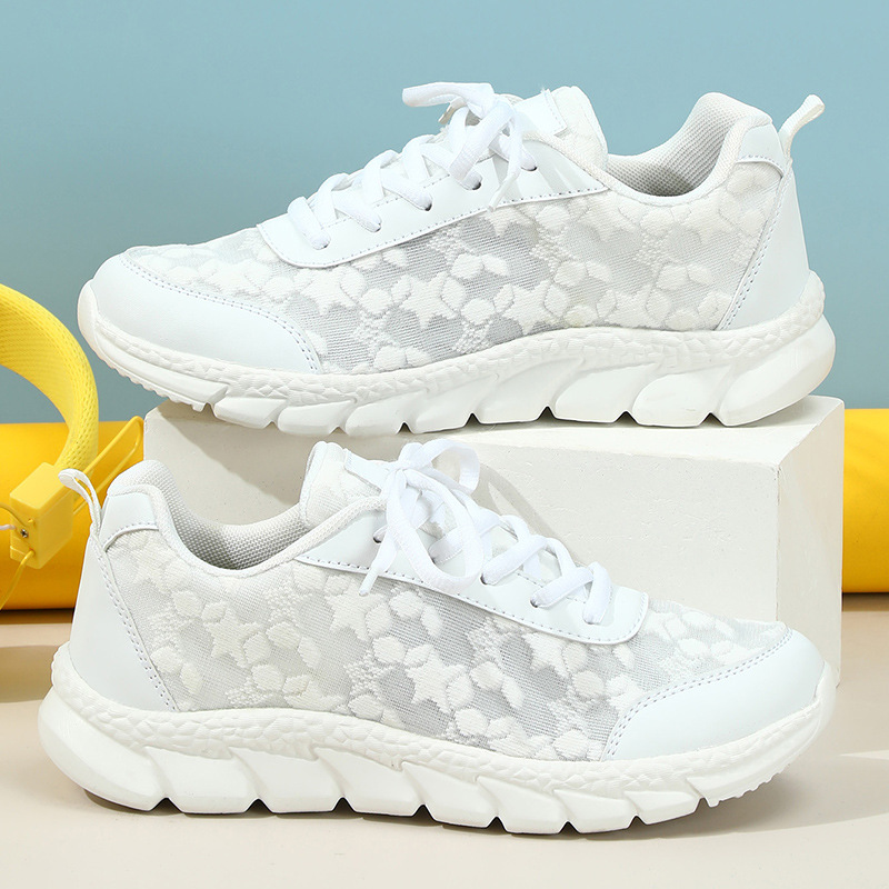Cold adhesive shoes mesh surface breathable casual sports shoes soft sole comfortable outdoor running shoes fashion all match white shoes