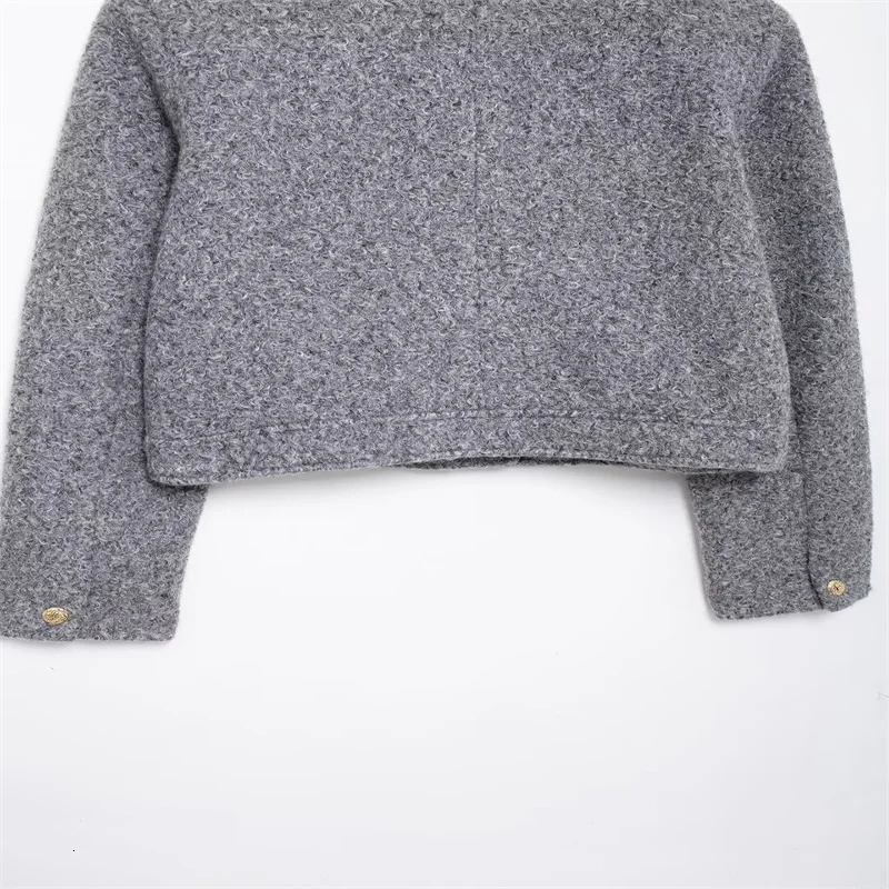 Autumn womens coarse woolen jacket long sleeved round neck short button pocket jacket elegant womens jacket 241023