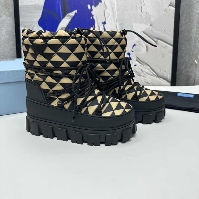 Fashion Platform Snow Boots Designer Woman Martin Ankle Booties Black White Lace-up Motorcycle Nylon Waterproof Anti-Slip Australia Boot