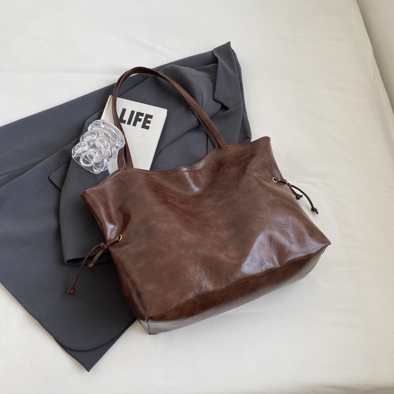 2025 Designer Winter 3 New 2024 Casual Trendy Tote Large Capacity Shoulder Crossbody Bag free shipping