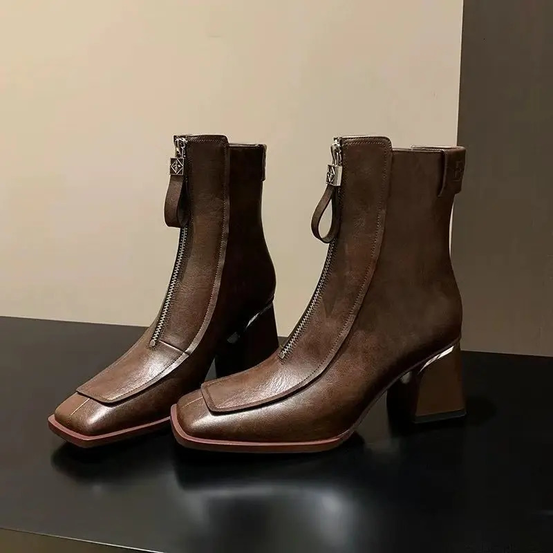 Womens Boots Selling French Square Toe Short Boots Autumn and Winter Workplace Soft Leather Fashion Martin Boots for Women 241022