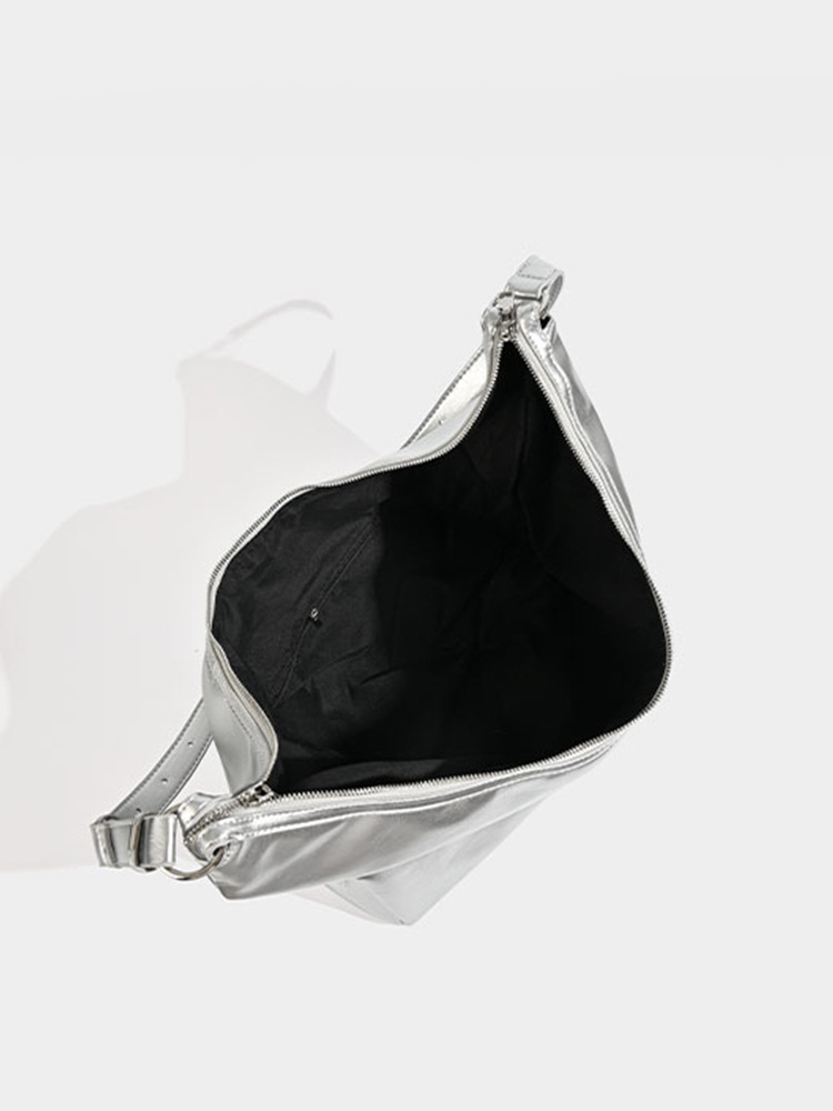 2025 Designer designer 3 free 2024 shipping new Small niche design metal buckle texture tote underarm fashionable and versatile single shoulder crossb