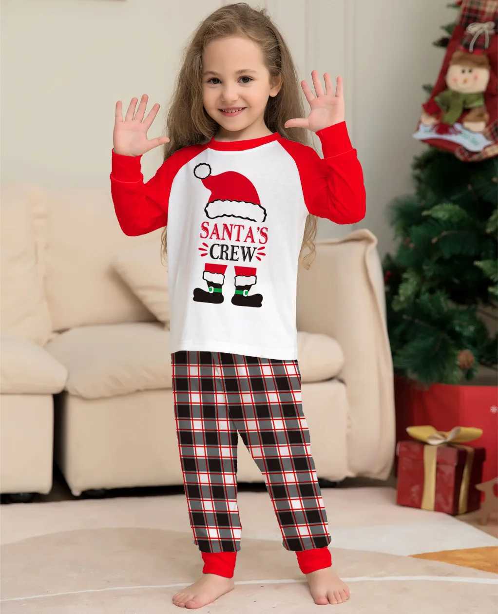 Xmas Family Matching Pajamas 2022 New Cartoon Christmas Hat Letter Print Plaid Pants Adult Kids Suit Baby Jumpsuit Dog ClothesXJ241008