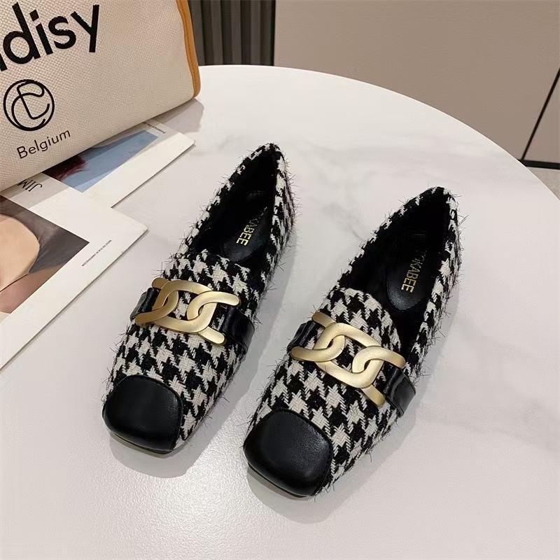 New brand flats chains d5dea metal shoes woman leather patchwork mules espadrilles women square toe leopard loafers plus
