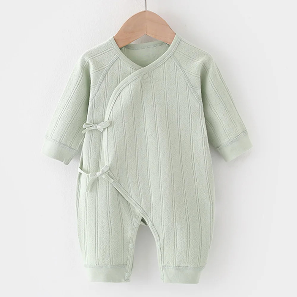 born Onesie solid color spring and autumn unisex long sleeved baby boy and girl jumpsuit 0-3 months hospital clothing 241022