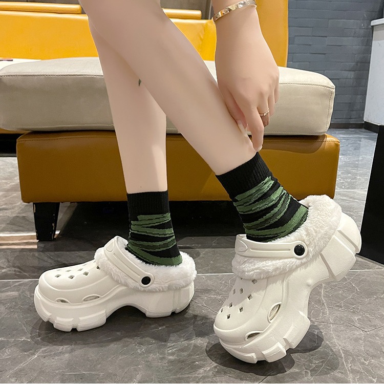 2024 Designer Cotton Slippers: Washable Bristles, Suitable for Women