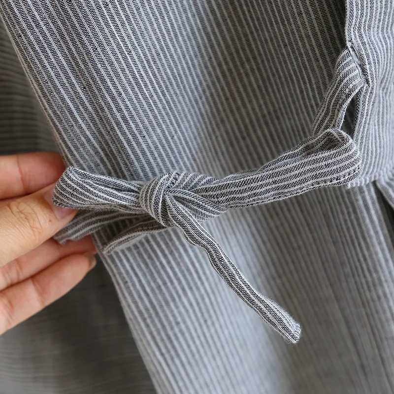 Mens spring and summer slim fit cotton woven plus 200kg sweater steam mens long robe W241023