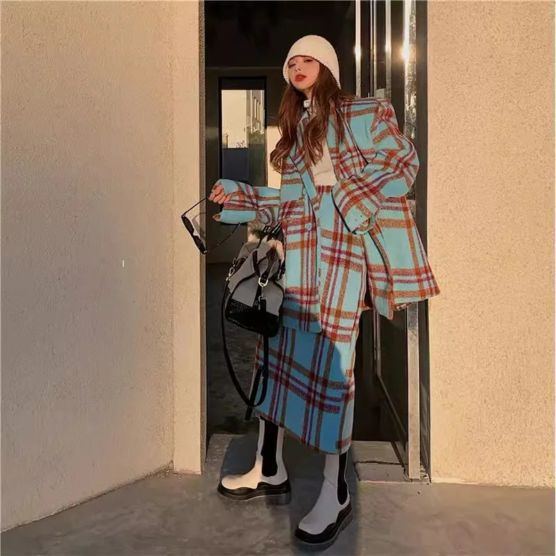 Checkered Suit Jacket for Womens Autumn/Winter Hong Kong Style Retro Small Fragrant Half Skirt Two piece Set Trendy 241023