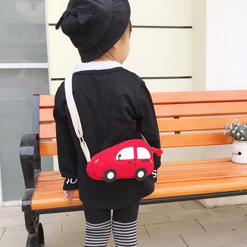 2024 Fashion Mini Cross Bag Childrens Baby Boys and Girls Car Shoulder Bag Handbag Cartoon Mini Coin Wallet 241023