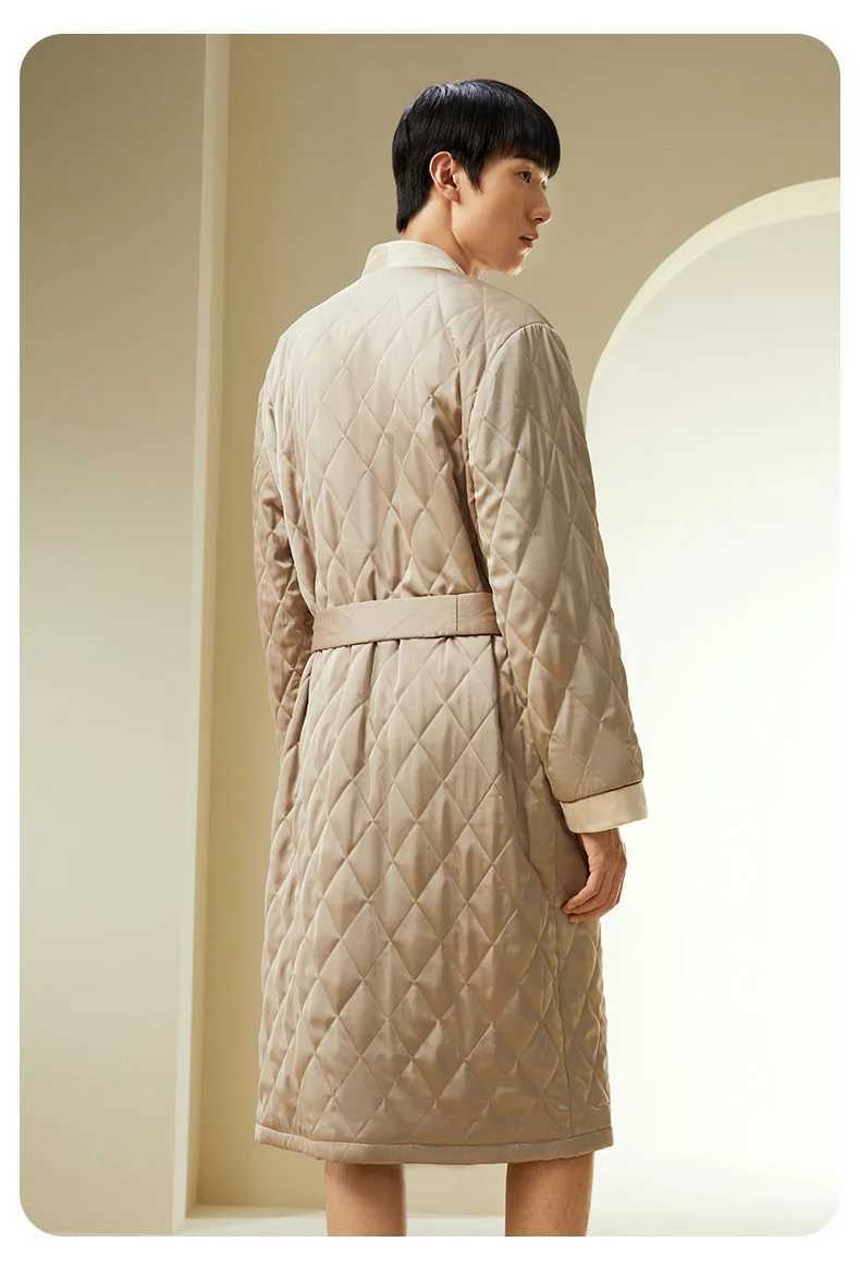Birdtr filled 100% real mens silk robe patch work warm home clothing Ele thick evening gown new spring 2024 P41966QM W241023