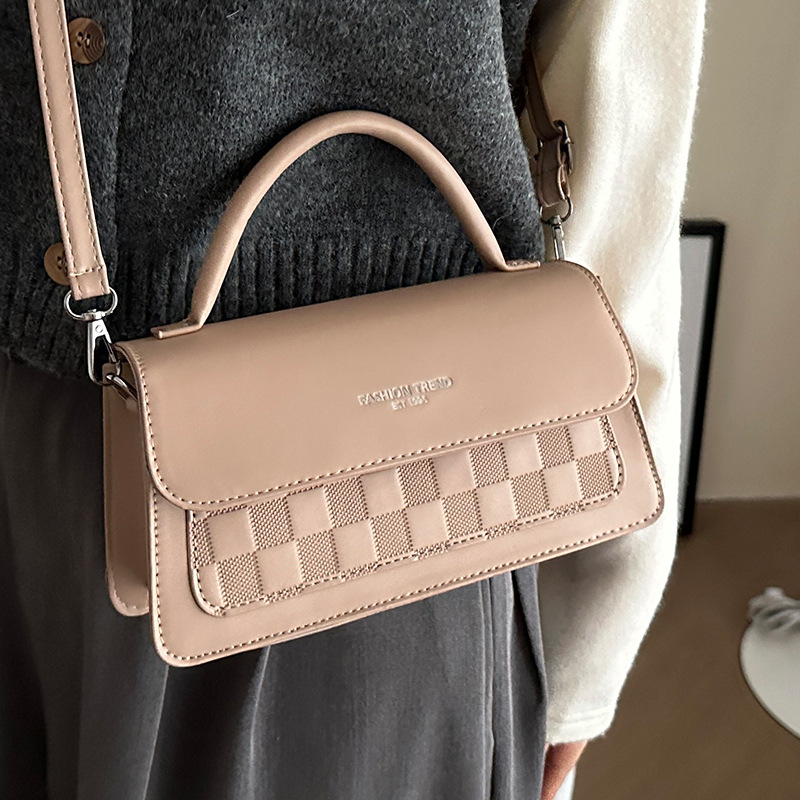 2025 Bags Designer Women Free Fashionable And Versatile Crossbody Bag For Women, Simple Single Shoulder Carrying Luxury Designer Bag