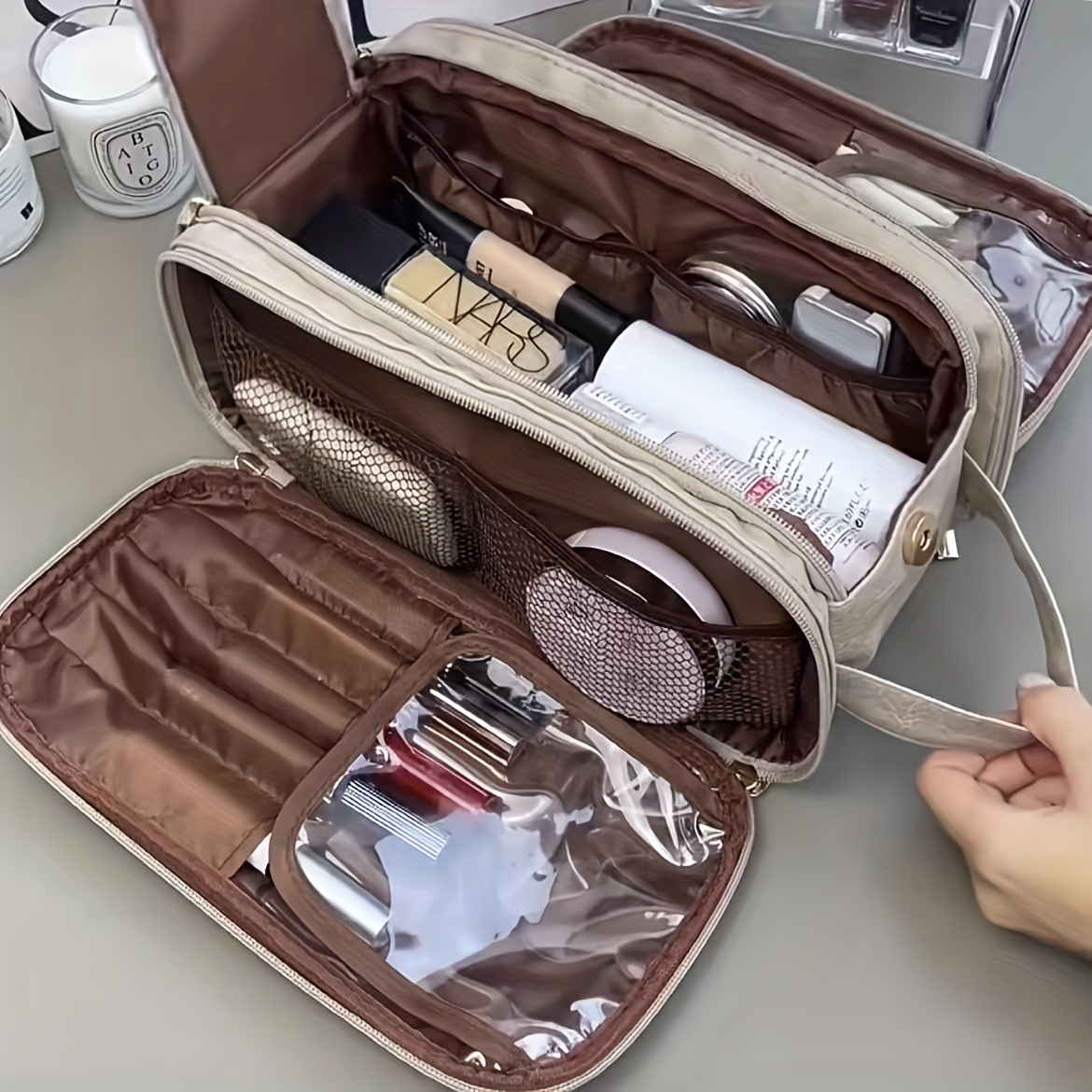 2024 designer free shipping new Makeup capacity womens cosmetic storage travel portable waterproof toiletry tote large bag