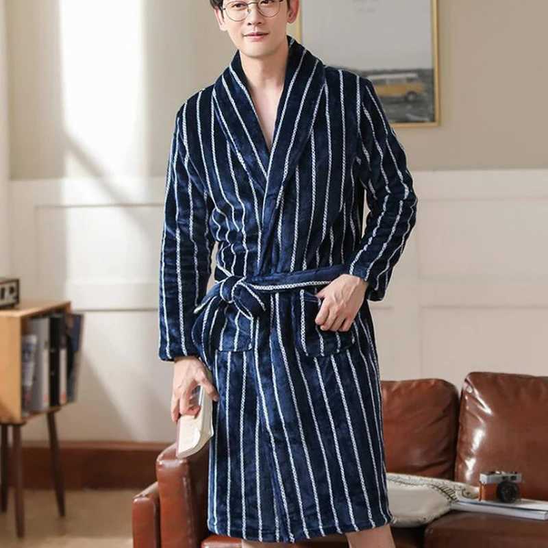 Mens striped flannel bathroom Spwear Robe thick coral Fce pajamas hombre bathroom pajamas mens evening gown Robe BMR31 W241023