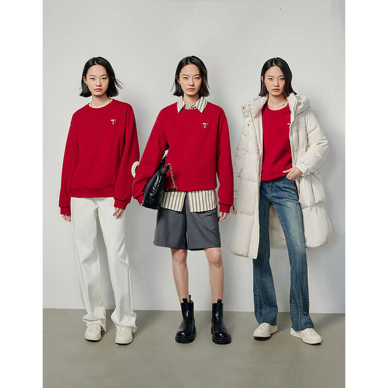 High end Women Toyouth Fleece Sweatshirt Autumn Long Sleeve O Neck Loose Hoodies Exquisite Embroidery Casual Chic Red Clothes Tops