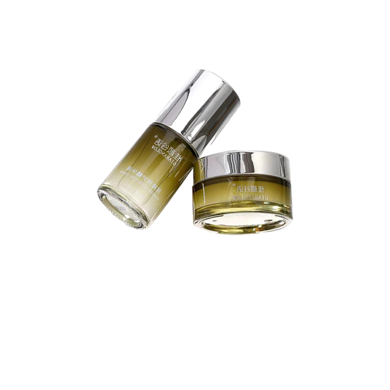 Restorative Barrier Cream to Strengthen Skin's Natural Defenses Against Irritants