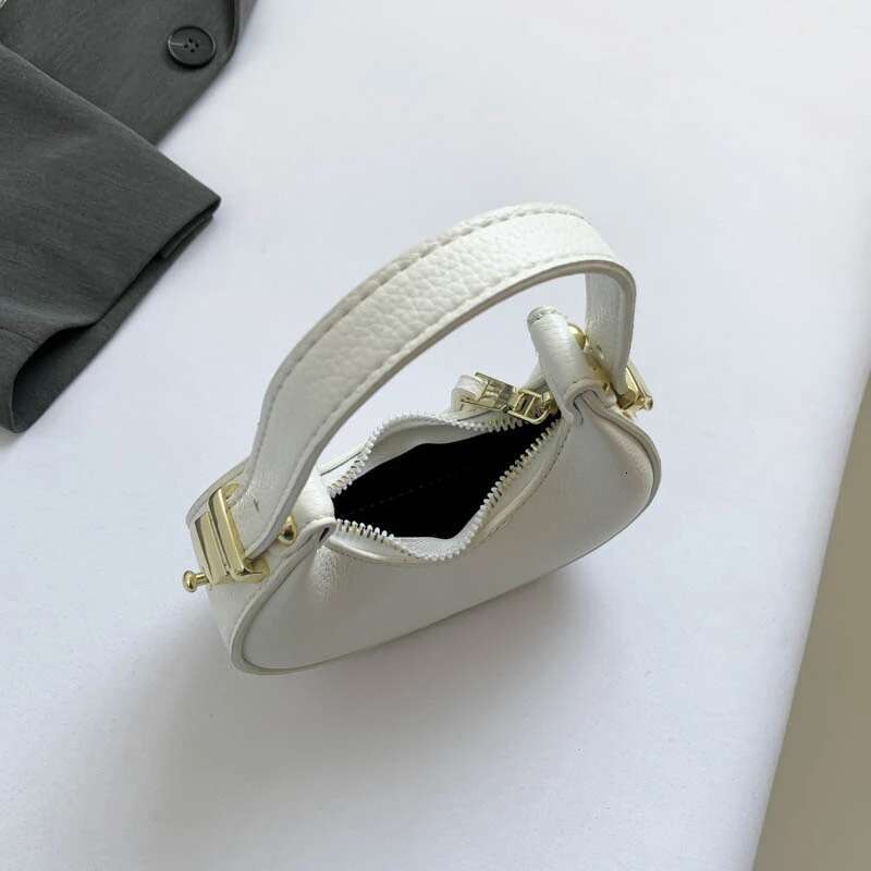 Mini Bags Hot Selg Versatile for Commuting 2024 New Popular Litchi Pattern Mini Moon Bag Fashionable and Cute Women's Handbag