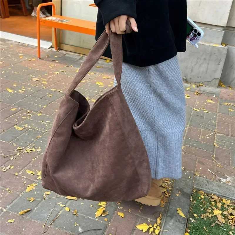 Fashion Minimalist Large Capacity Women s Shoulder Bag New High Quality Casual Handbag 241023
