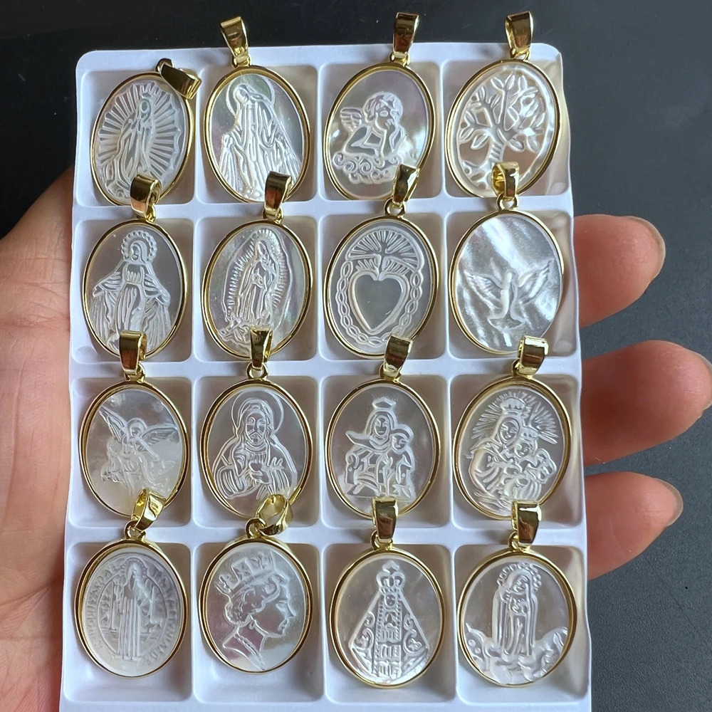 5pcslot 16x24mm Natural Mother Pearl Shell Holy Spirit Guadalupe Pendant Sacred Heart Religipous Medals Charms for Necklace 241023