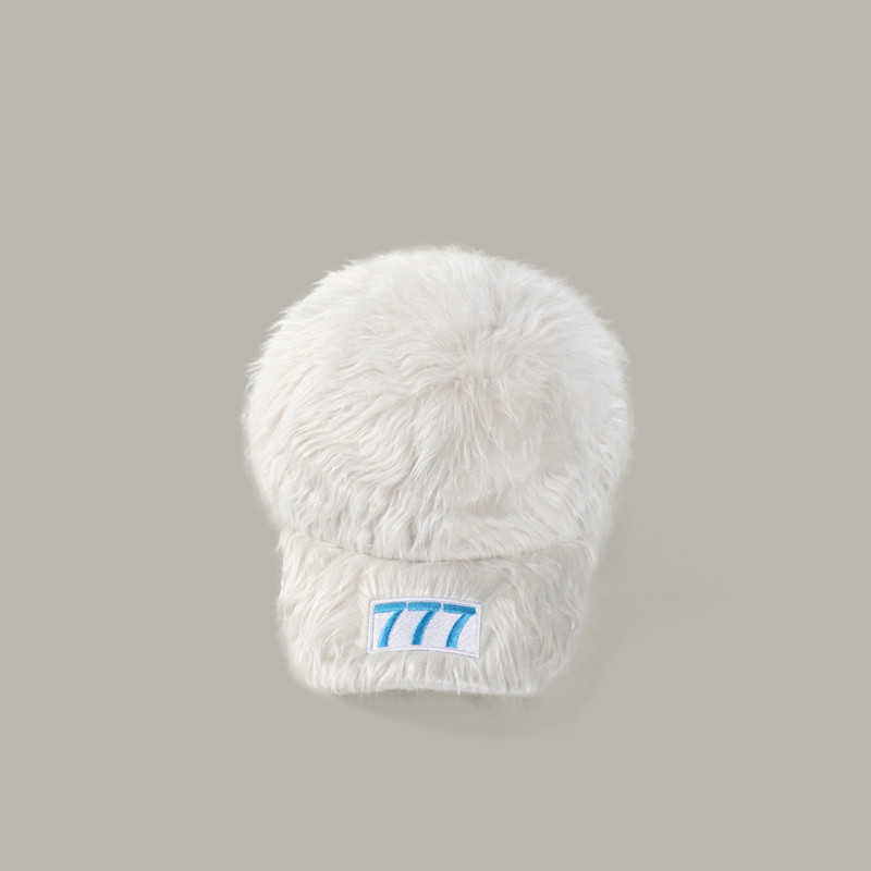 New Korean Embroidered Baseball Hat for Women in Autumn and Winter White Rose Red Duck Tongue Hat Thickened Warm Plush Hat X241023