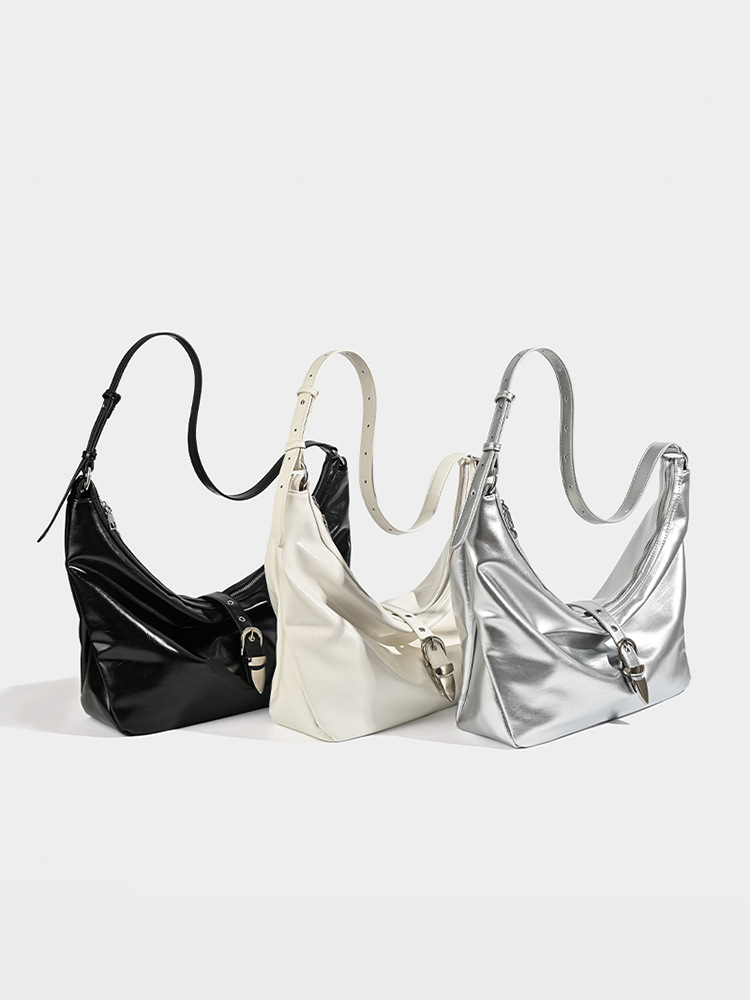 2025 Designer designer 3 free 2024 shipping new Small niche design metal buckle texture tote underarm fashionable and versatile single shoulder crossb