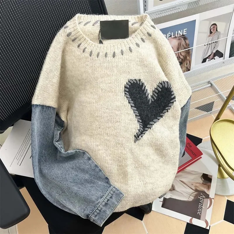 Womens long sleeved floral retro denim patch work knit sweater autumn womens O-neck heart-shaped sweater loose Harajuku sweater 241022