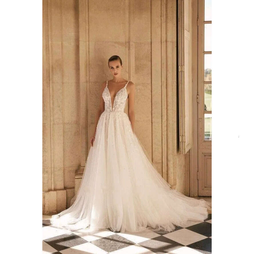 Sexy 2024 A New E Spaghetti Straps Wedding Dresses Backless Appliques Tulle Ruffles Long Bridal Gowns Plus Size Bc16587 ppliques