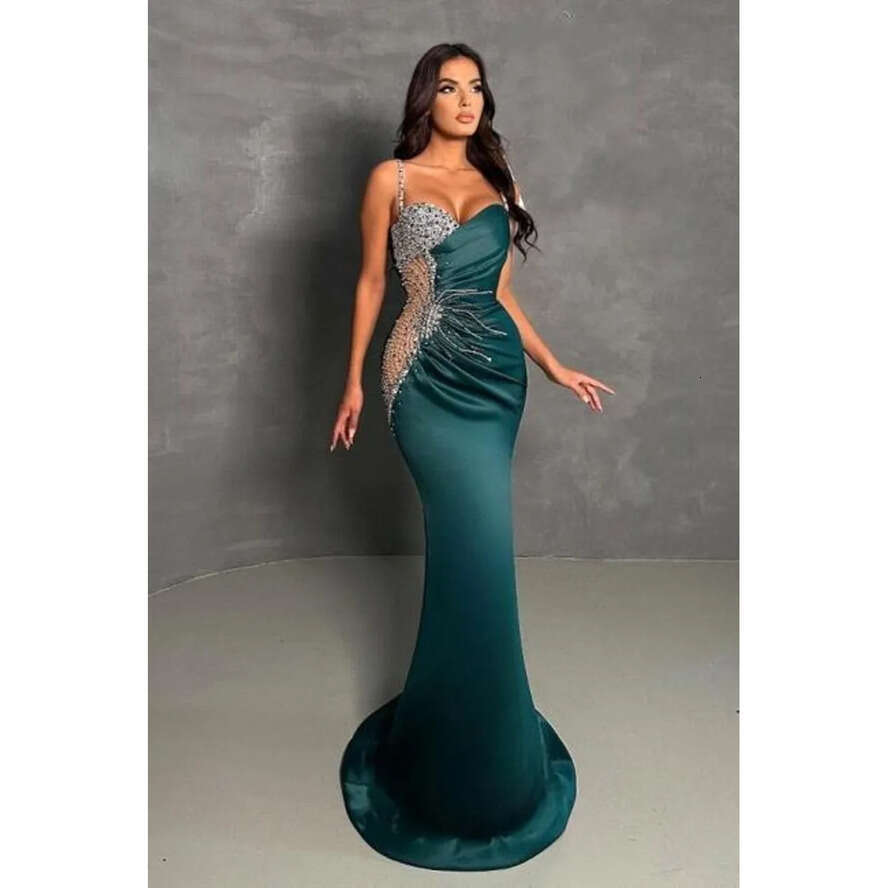 Mermaid Evening Hunter Green Dresses Arabic Dubai Sexy Spaghetti Straps Beads Sequins Long Party Ocn Gowns Teens Graduation Prom Wears Bc