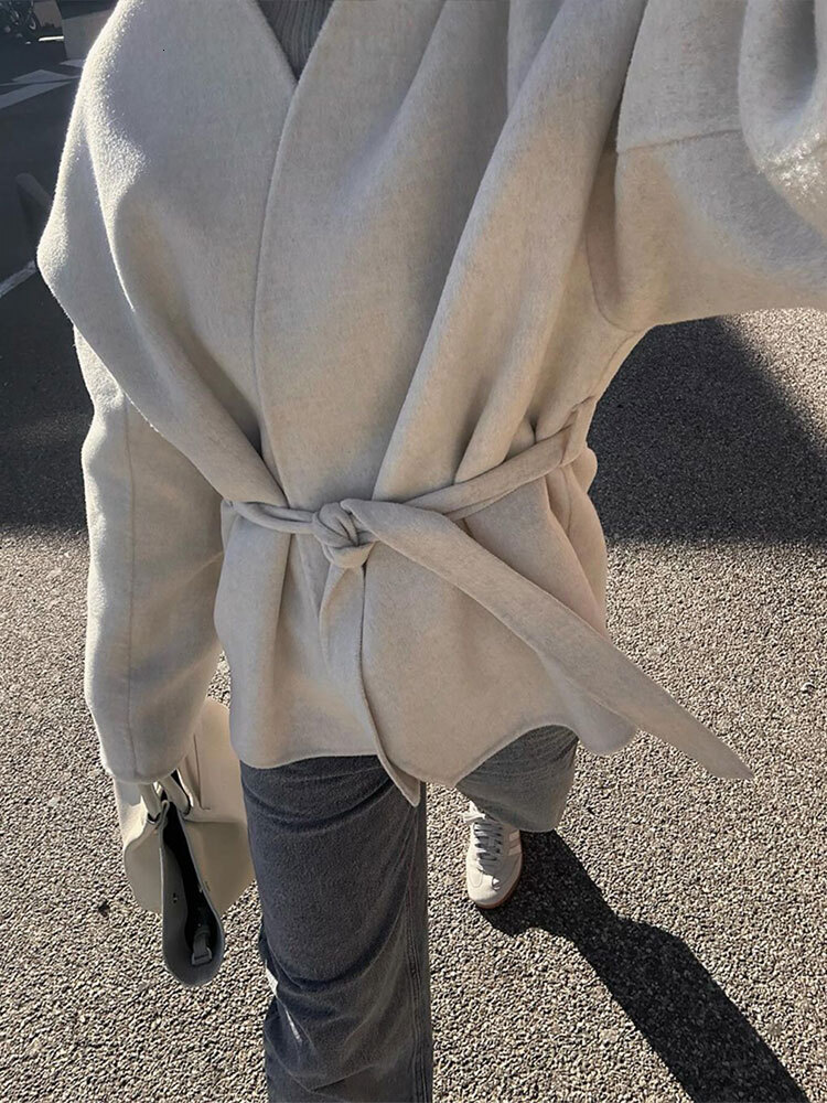 Elegant Women's Solid V-Neck Tie-Belt Woolen Jacket New Fashion Classic Long Sleeves Coats Autumn Chic Female Streetwear
