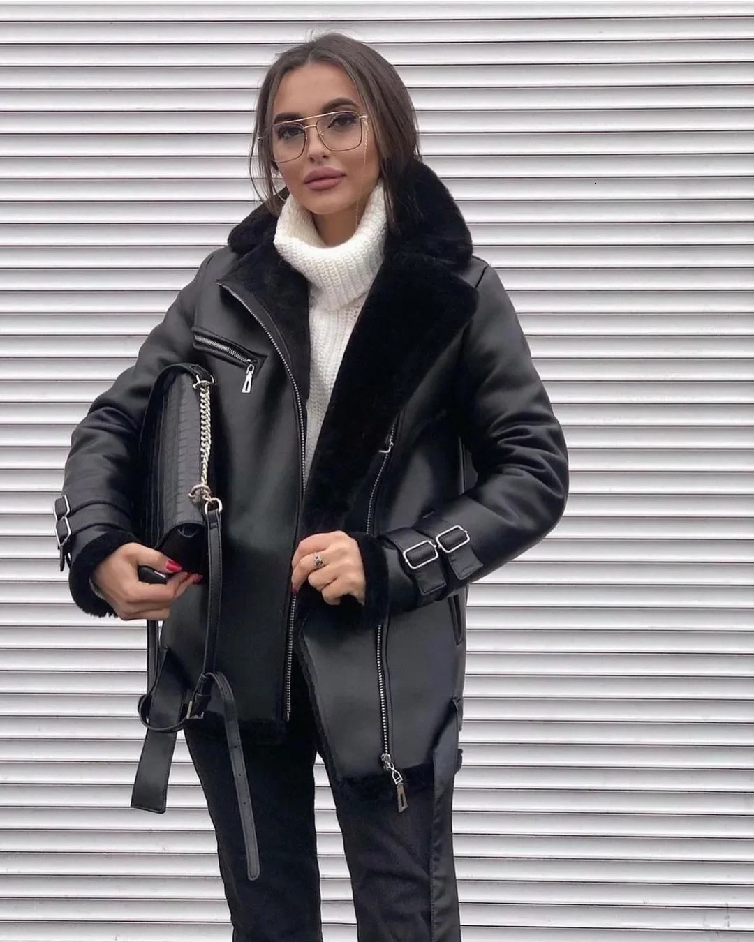 Autumn and winter suede lapel zipper cardigan fashionable womens long sleeved solid color jacket womens 241023