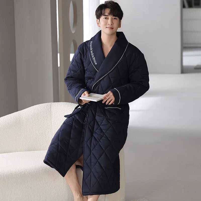 Winter Warm Bathrobe Mens Thick Bathrobe Japan South Korea Pure Cotton Bathrobe Striped Checkered Evening Dress W241023