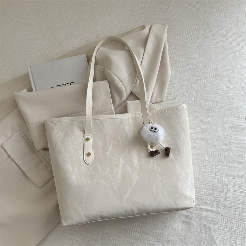 Designer Bag Luxury Bag New Shoulder Bag Beautiful Fashion Shoulder Casual Trend Office Commuter Tote Large Capacity Free Shipping