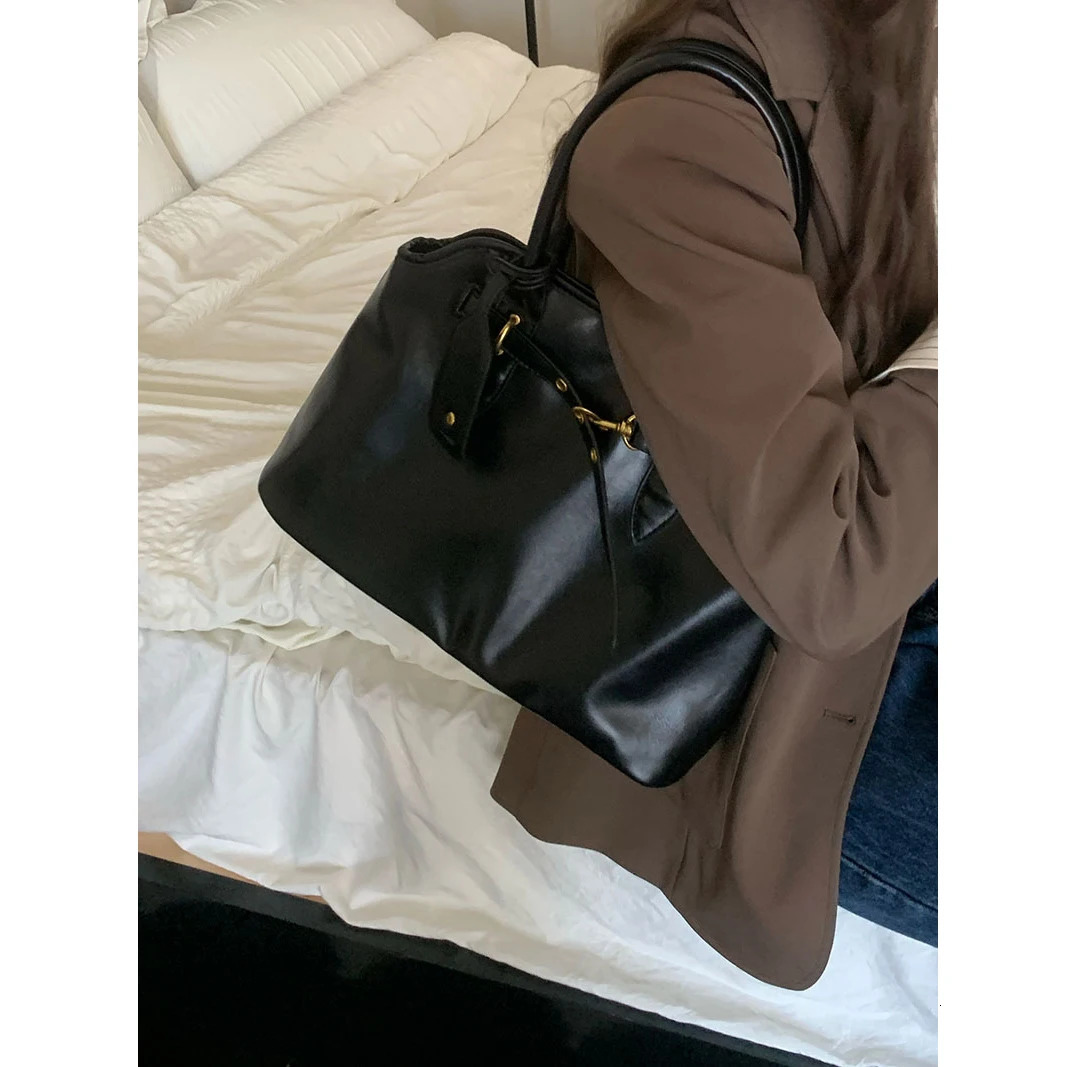 PU Hot Vintage Leather Shoulder Bag - Large Capacity Tote Handbag For Women -