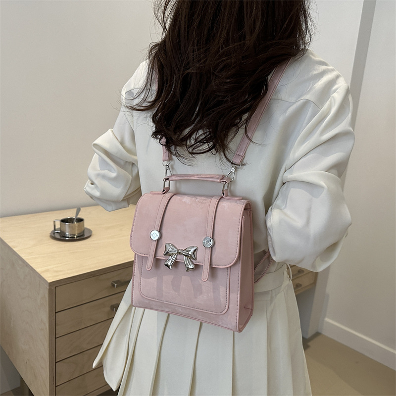 2025 Designer butterfly casual 3 2024 hand-held dual women's new niche design single shoulder crossbody small square bag free shipping